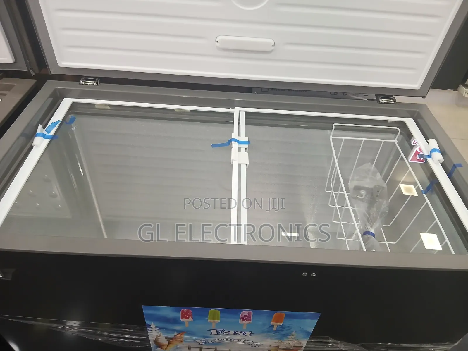 Akira Deep Frije 340 Liture