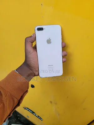 Apple iPhone 8 Plus 64 GB Gold
