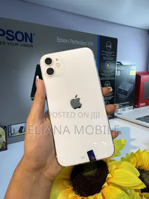 Apple iPhone 11 128 GB White