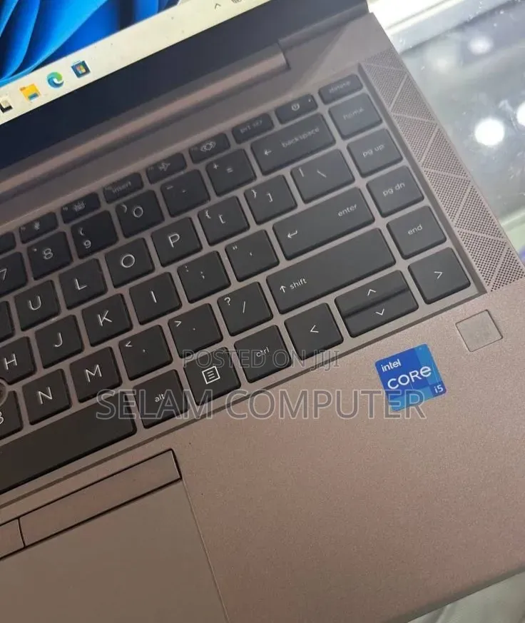 New Laptop HP Zbook Fury 15 G7 16GB Intel Core i5 SSD 512GB
