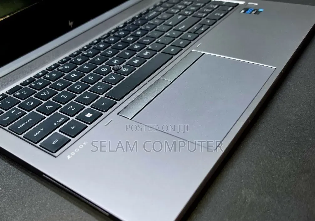 New Laptop HP Zbook Fury 15 G7 16GB Intel Core i5 SSD 512GB