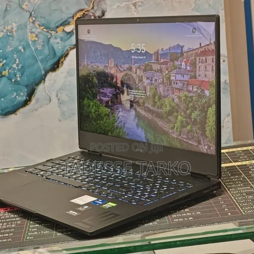 New Laptop HP Omen 16 16GB Intel Core i7 SSD 512GB