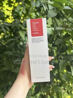 COSRX Cleanser – Salicylic Acid Face Wash for Acne & Pores