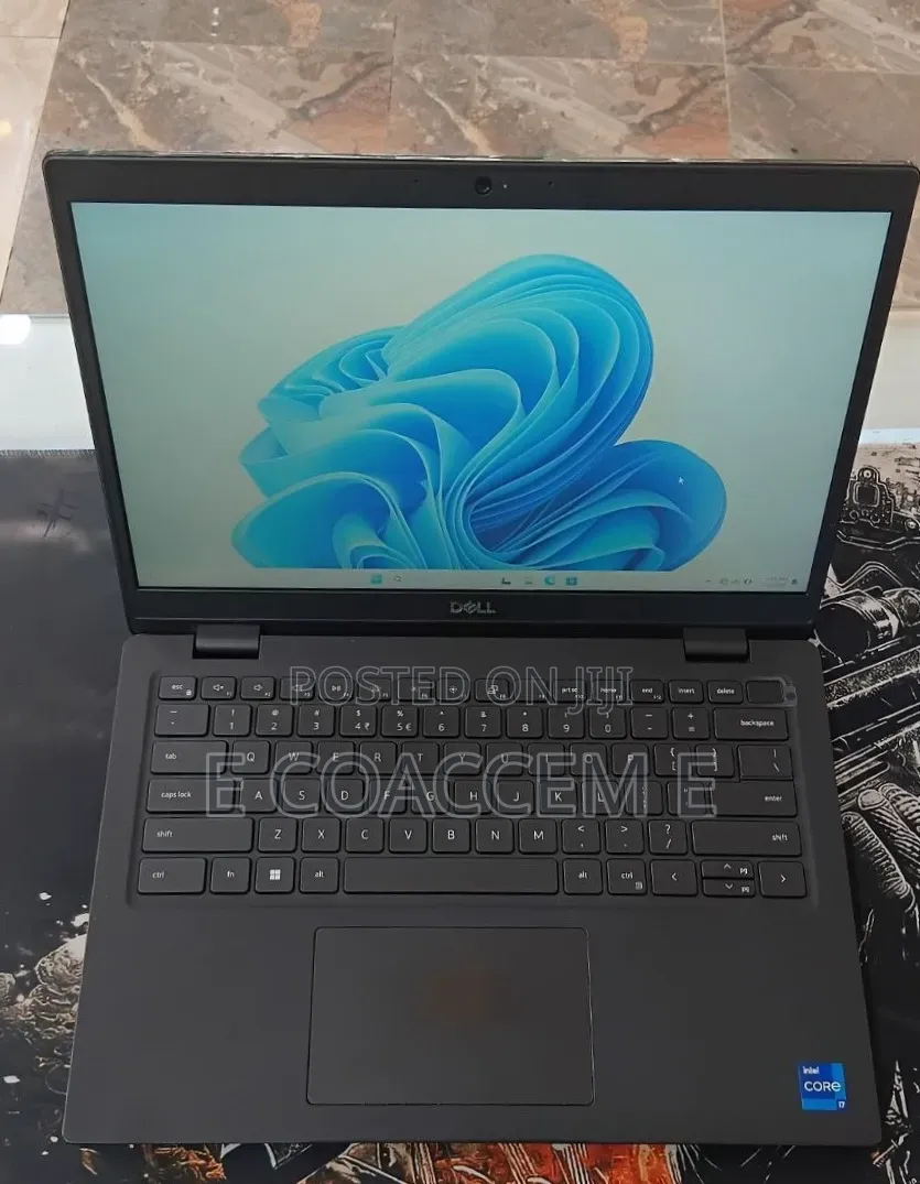 New Laptop Dell 16GB Intel Core i7 SSD 512GB