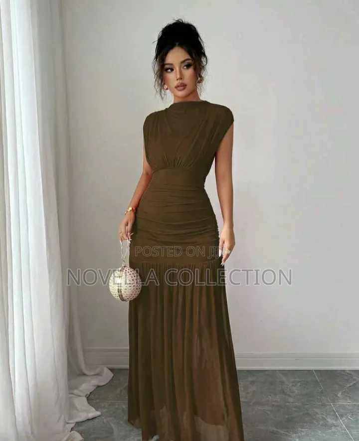 Elegant Coffee Brown Mock Neck Sleeveless Hollow-Out a-Line Dress