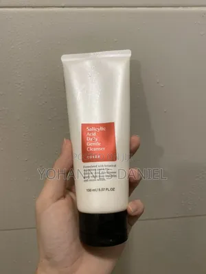 COSRX Salicylic Acid Face Wash – Korean Acne Cleanser