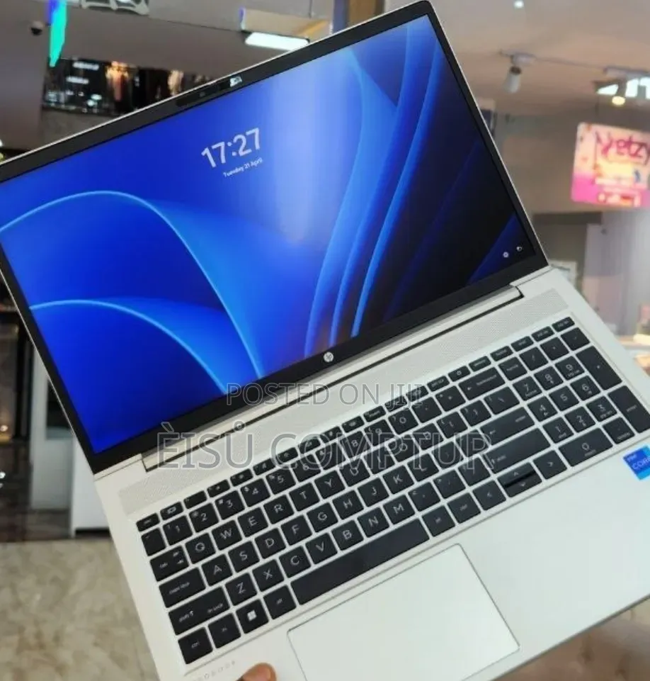 New Laptop HP ProBook 450 G9 16GB Intel Core i7 SSD 512GB
