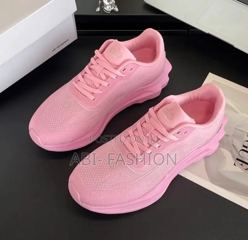 Alo Runner Yoga “Pink Foam” Unisex Sneakers