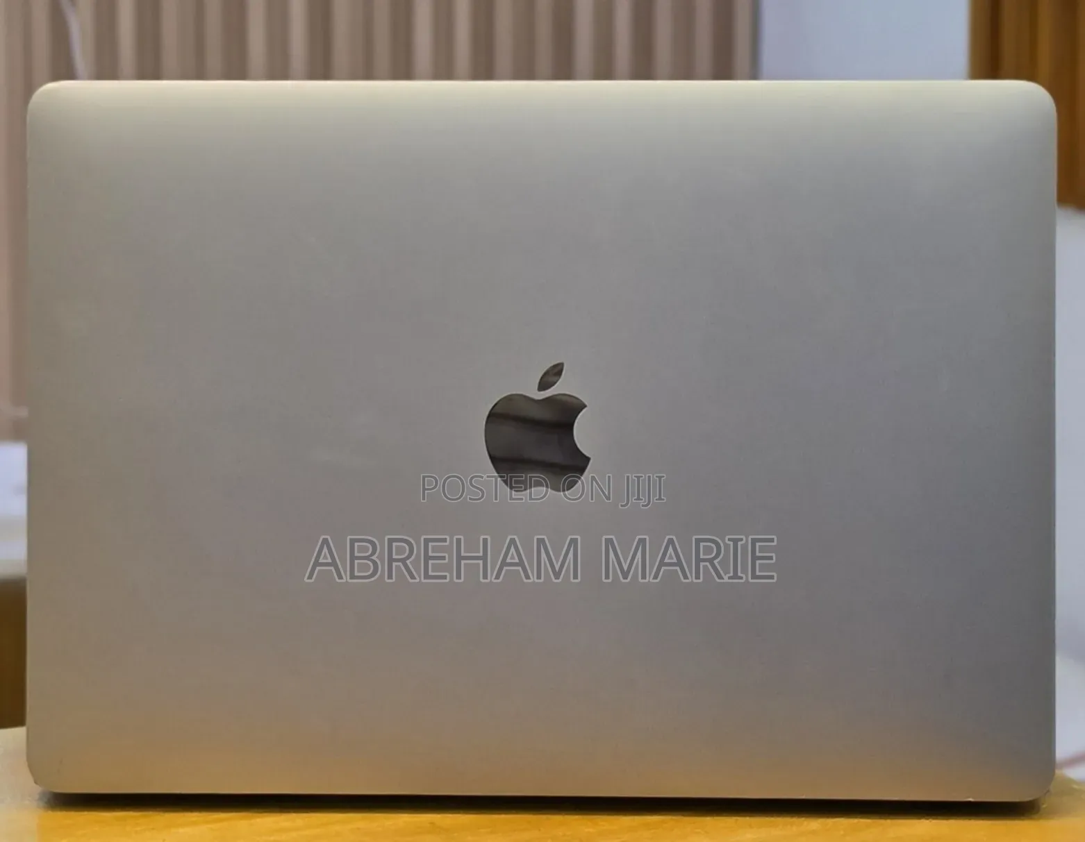 New Laptop Apple MacBook Air 2020 M1 16GB Apple M1 SSD 512GB