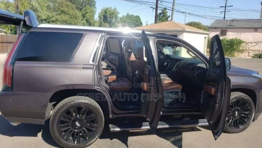 Cadillac Escalade 2021