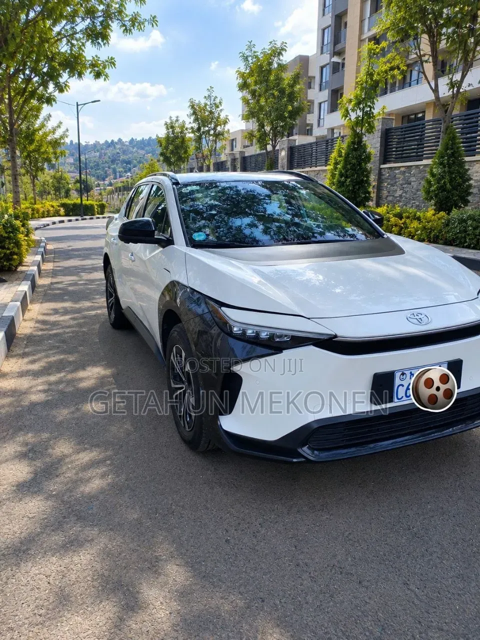 Toyota bZ4X 2023 White