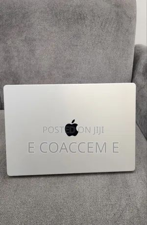 New Laptop Apple MacBook 16GB SSD 1T