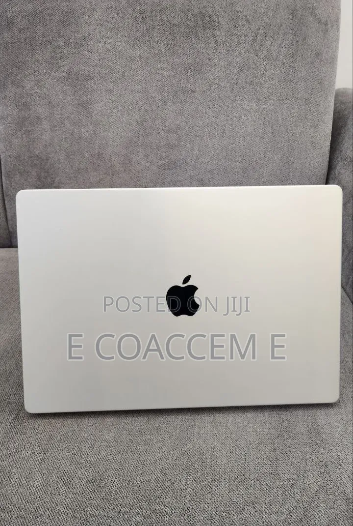 New Laptop Apple MacBook 16GB SSD 1T