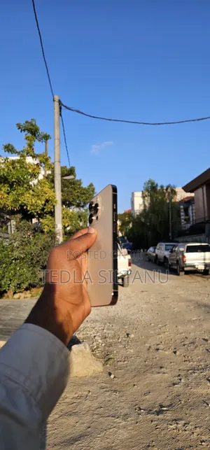 New Apple iPhone 13 Pro 256 GB Gold