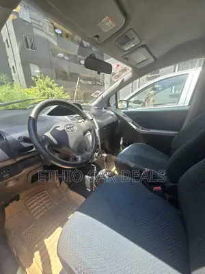 Toyota Yaris 2008 Silver