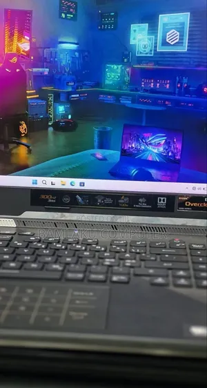 New Laptop Asus ROG Strix G16 G614 32GB AMD Ryzen 9 SSD 1T
