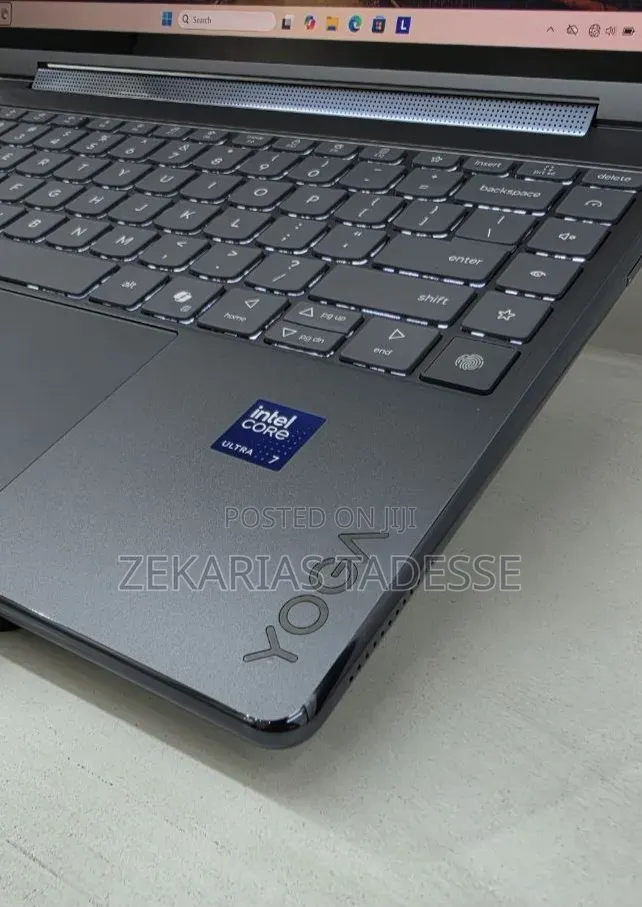 New Laptop Lenovo Yoga 9i 16GB Intel Core Ultra 7 SSD 512GB