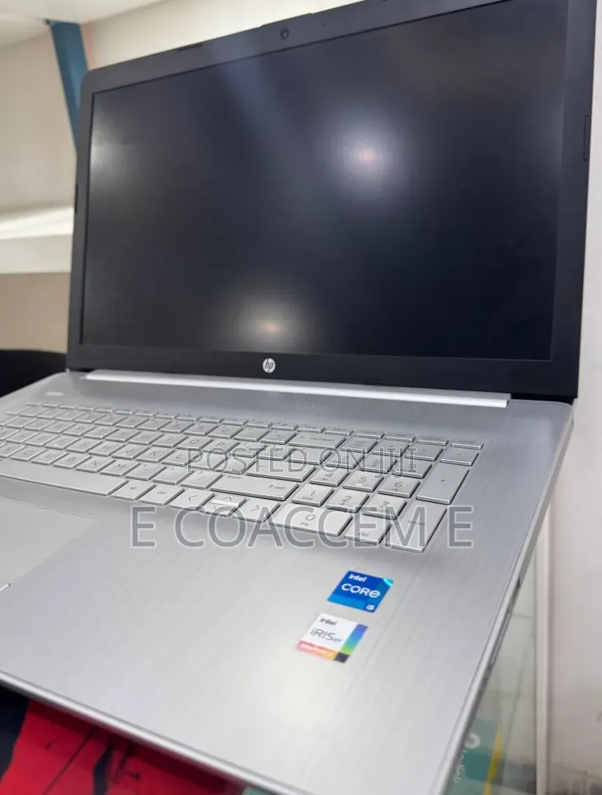 New Laptop HP 15 8GB Intel Core i5 SSD 512GB