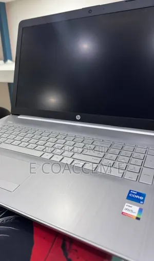 New Laptop HP 15 8GB Intel Core i5 SSD 512GB