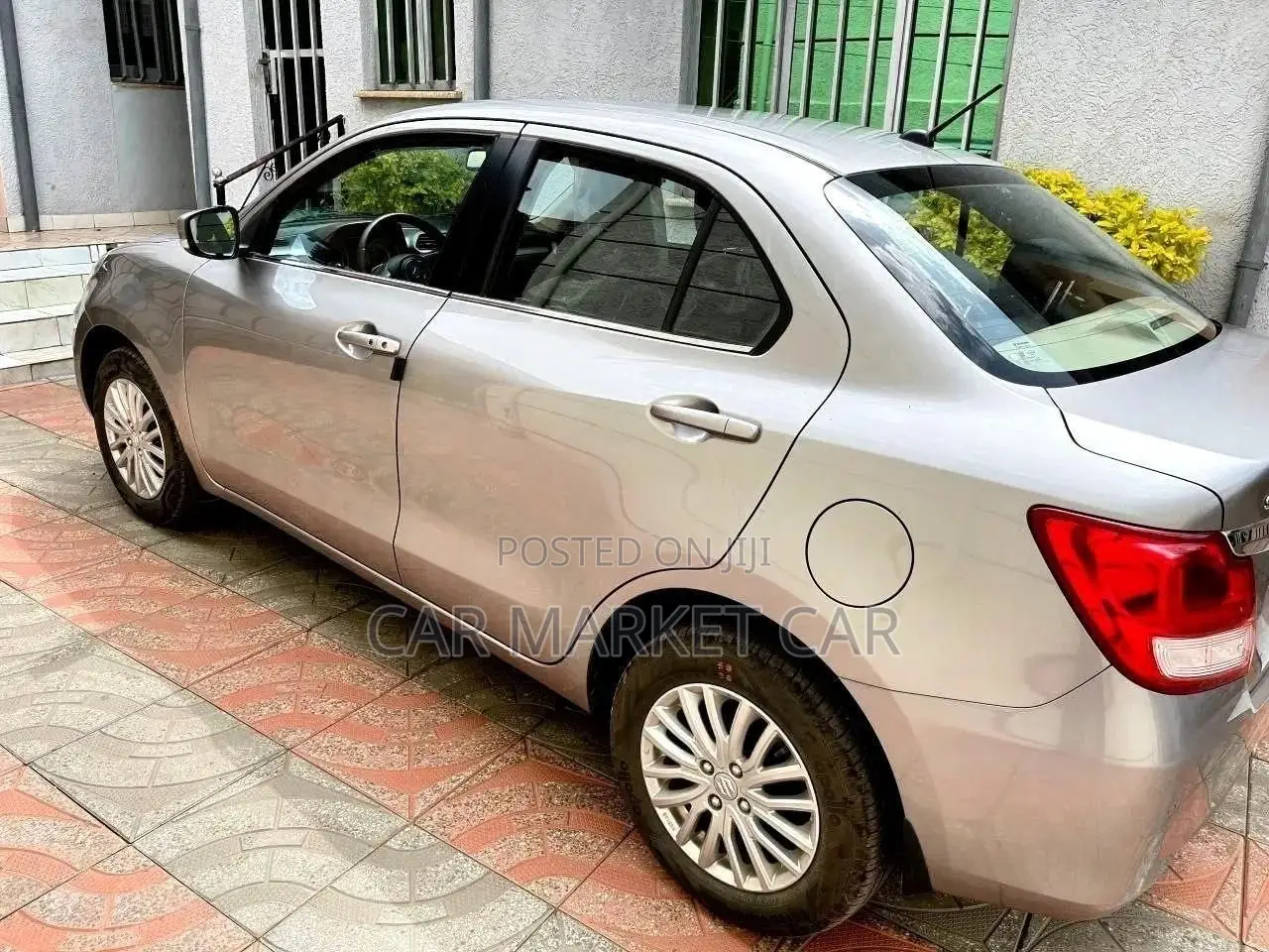 New Suzuki Dzire 2023 Silver
