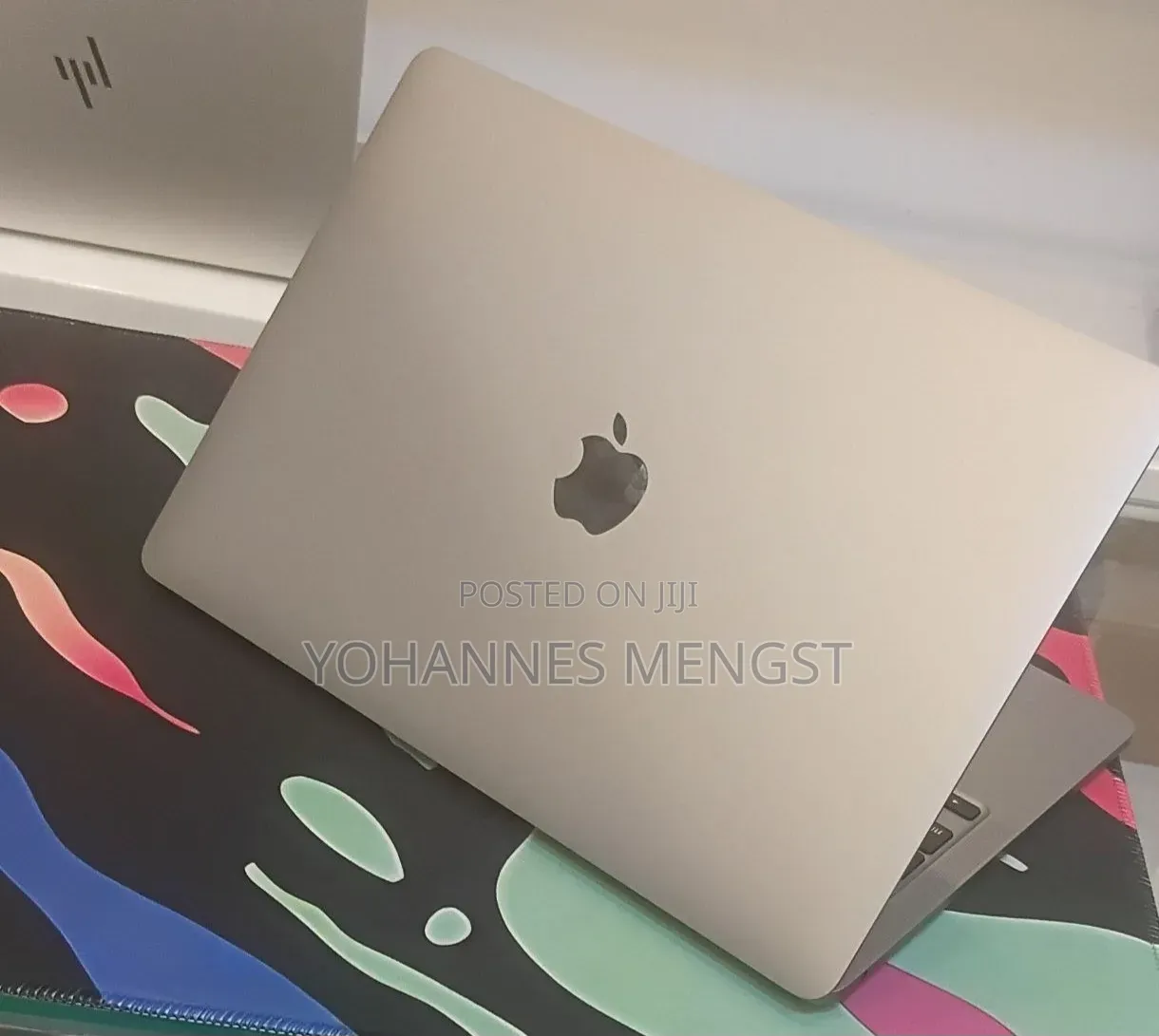 New Laptop Apple MacBook Pro 2020 M1 8GB Apple M1 SSD 256GB
