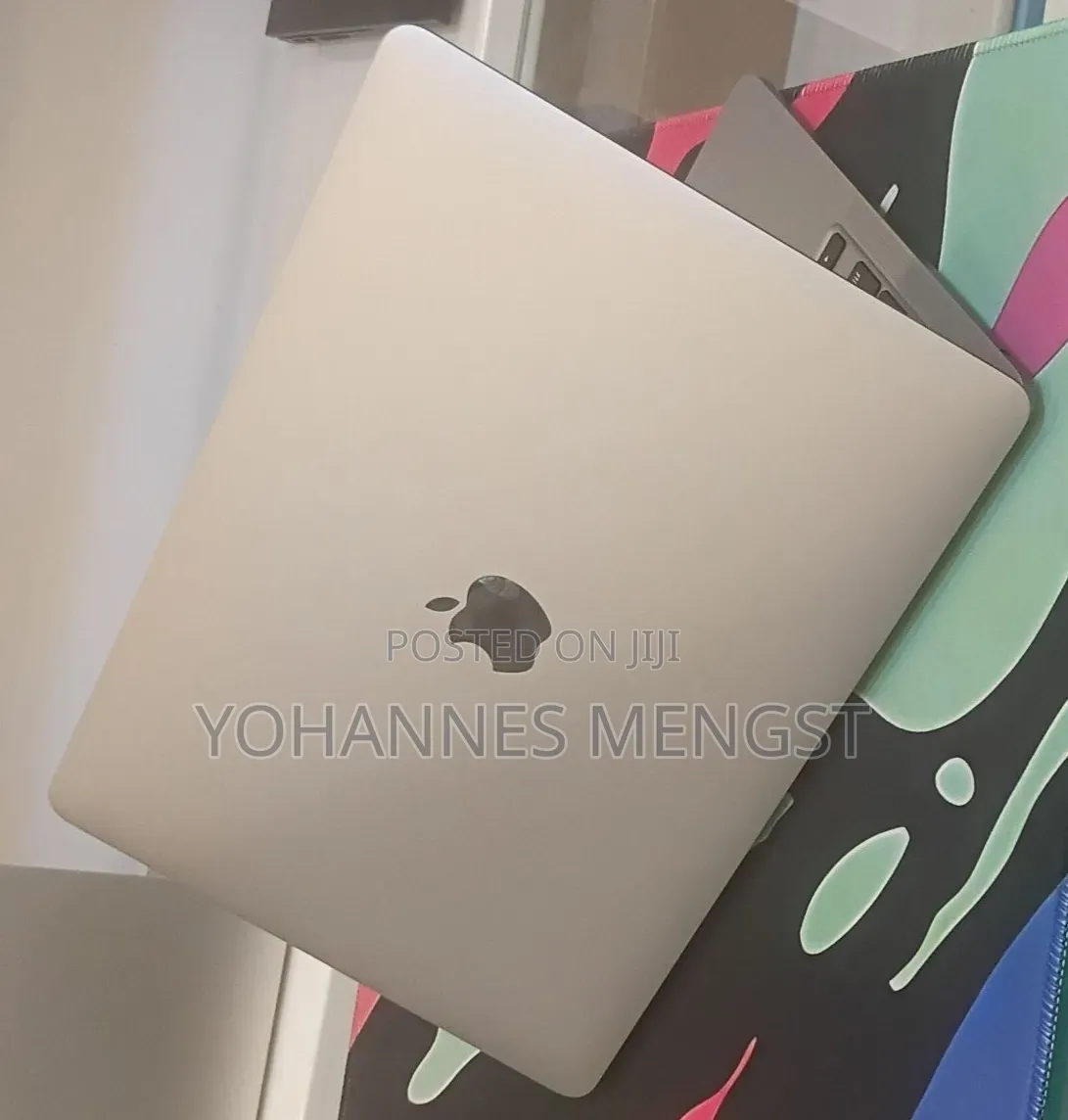 New Laptop Apple MacBook Pro 2020 M1 8GB Apple M1 SSD 256GB