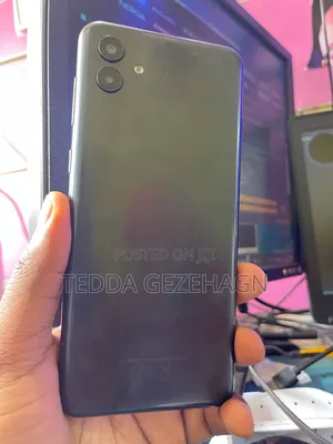Samsung Galaxy A04 64 GB Black