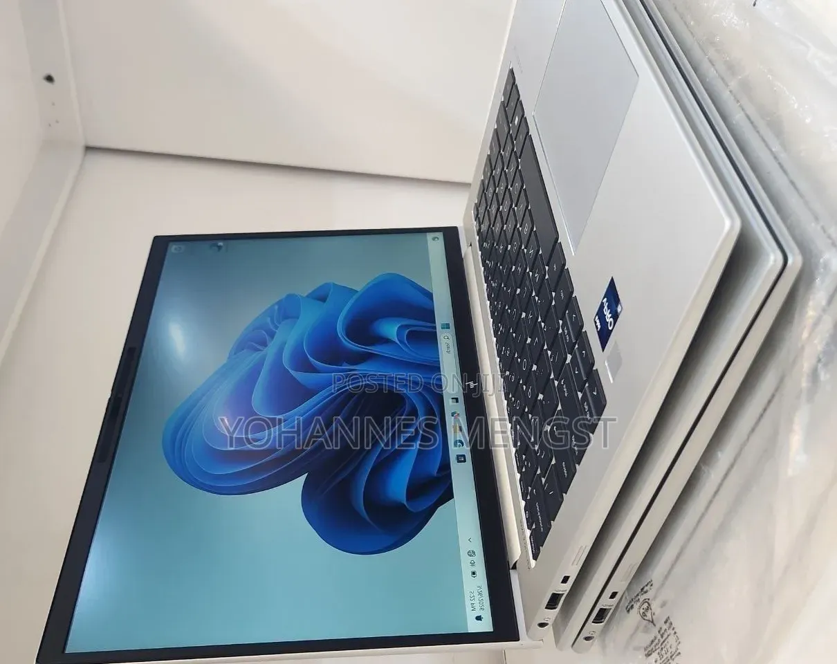 New Laptop HP EliteBook 640 G9 16GB Intel Core i5 SSD 512GB