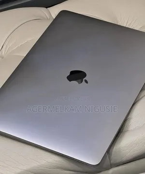 New Laptop Apple MacBook Air 2023 M2 16GB Intel Core i5 SSD 512GB