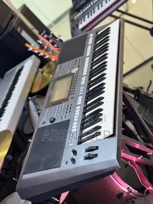 Yamaha PSR S970 Keyboard
