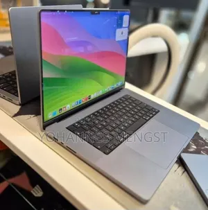New Laptop Apple MacBook Pro 2021 M1 32GB Apple M1 SSD 512GB