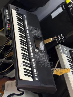 Yamaha PSR S950 Keyboard