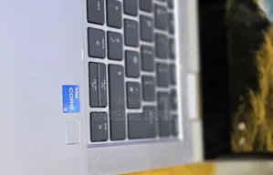 New Laptop HP EliteBook 830 G8 16GB Intel Core i5 SSD 512GB