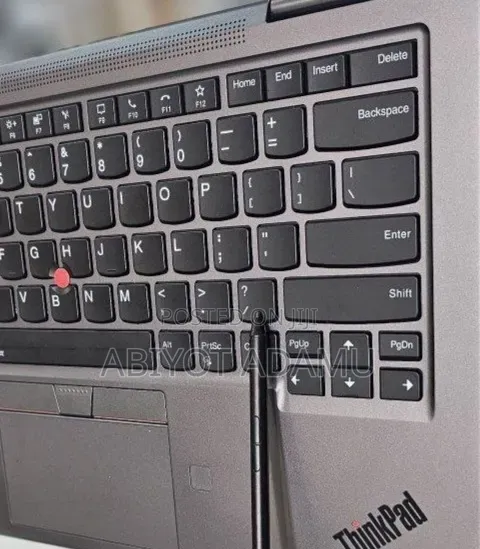 New Laptop Lenovo ThinkPad X1 Yoga 16GB Intel Core i7 SSD 512GB