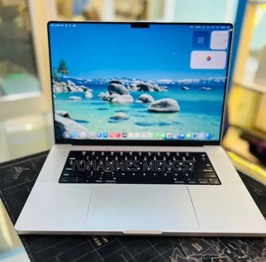 New Laptop Apple MacBook Pro 2021 M1 16GB Apple M1 SSD 512GB