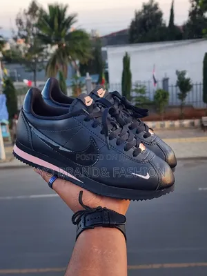 Nike Cortez