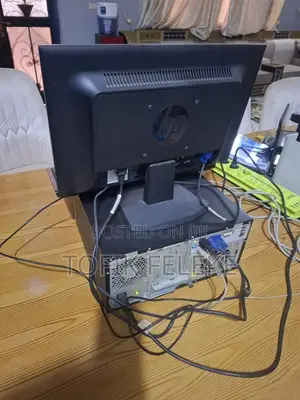 Desktop Computer HP 2GB Intel Celeron HDD 500GB