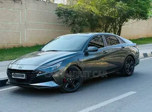 Hyundai Avante 2021 Gray