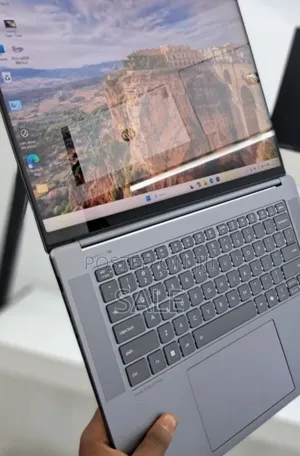 New Laptop Lenovo ThinkPad Yoga 32GB Intel Core Ultra 7 SSD 1T