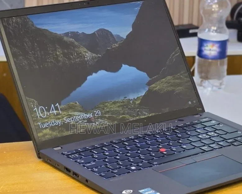 New Laptop Lenovo ThinkPad T14 16GB Intel Core i5 SSD 512GB