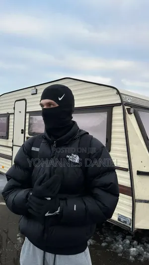 Nike Pro Ski Mask – Thermal Winter Face Mask