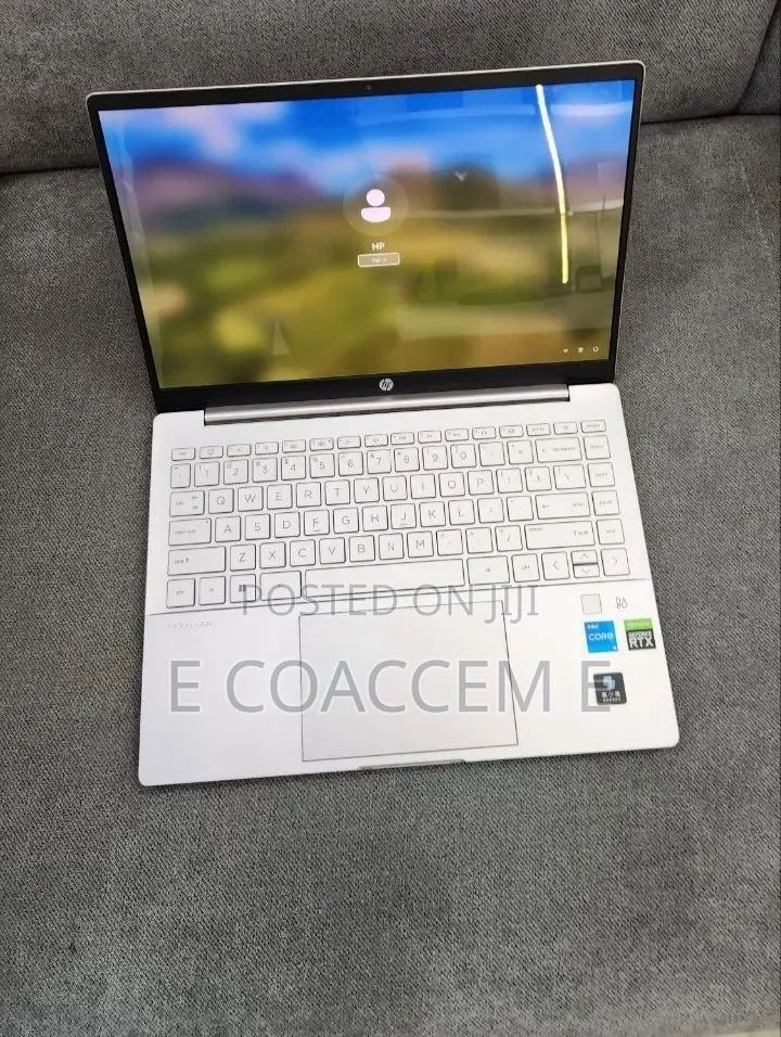 New Laptop HP 16GB Intel Core i5 SSD 512GB