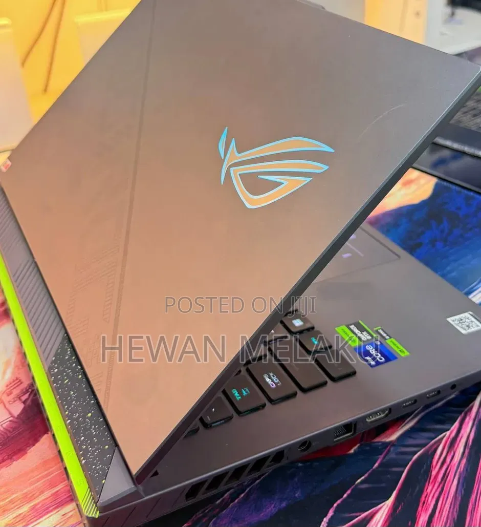 New Laptop Asus ROG Strix G15 16GB Intel Core i9 SSD 1T