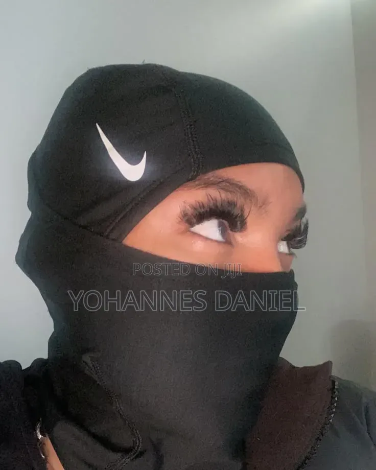 Nike Pro Ski Mask – Sports Balaclava & Neck Cover