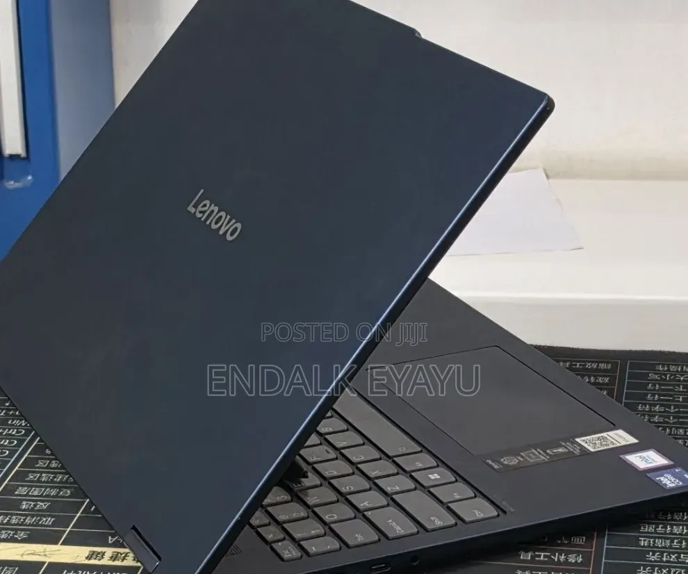 New Laptop Lenovo Legion 5 32GB Intel Core Ultra 7 SSD 1T