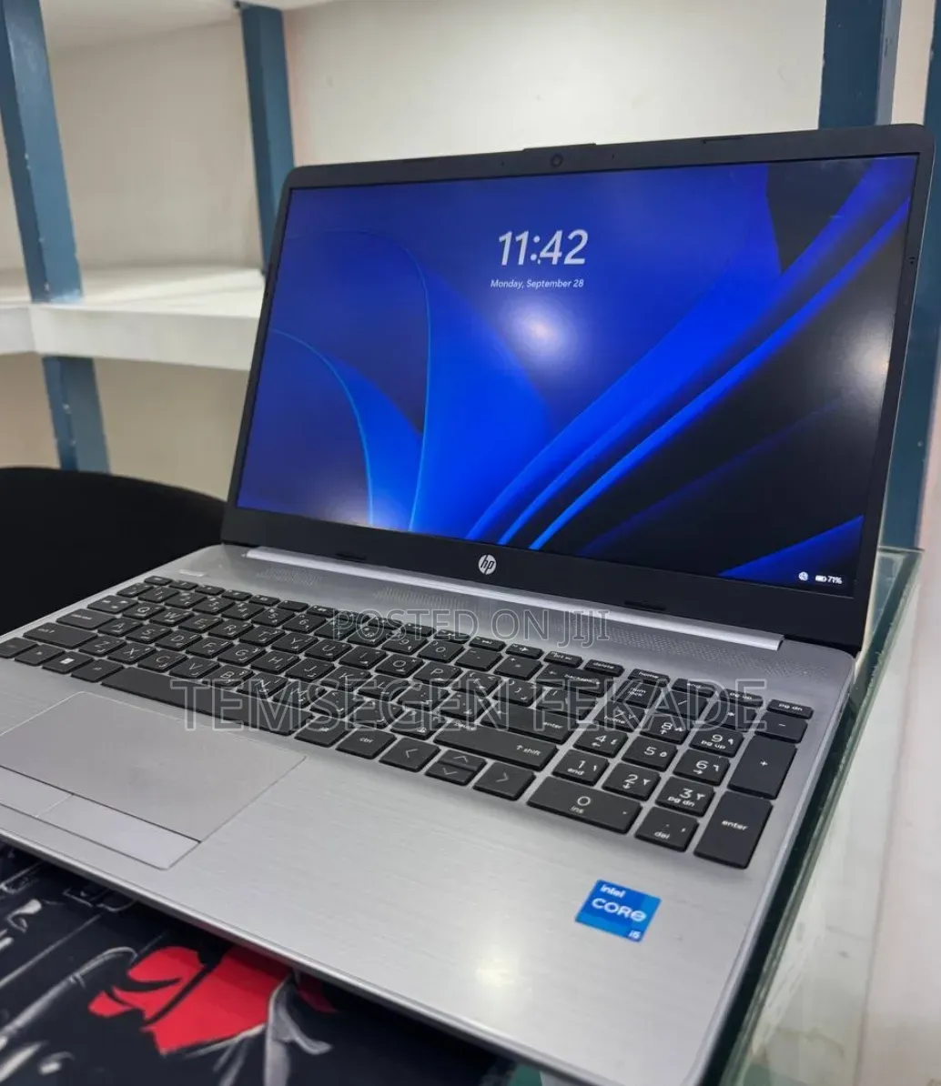 New Laptop HP Stream Notebook 8GB Intel Core i5 SSD 512GB