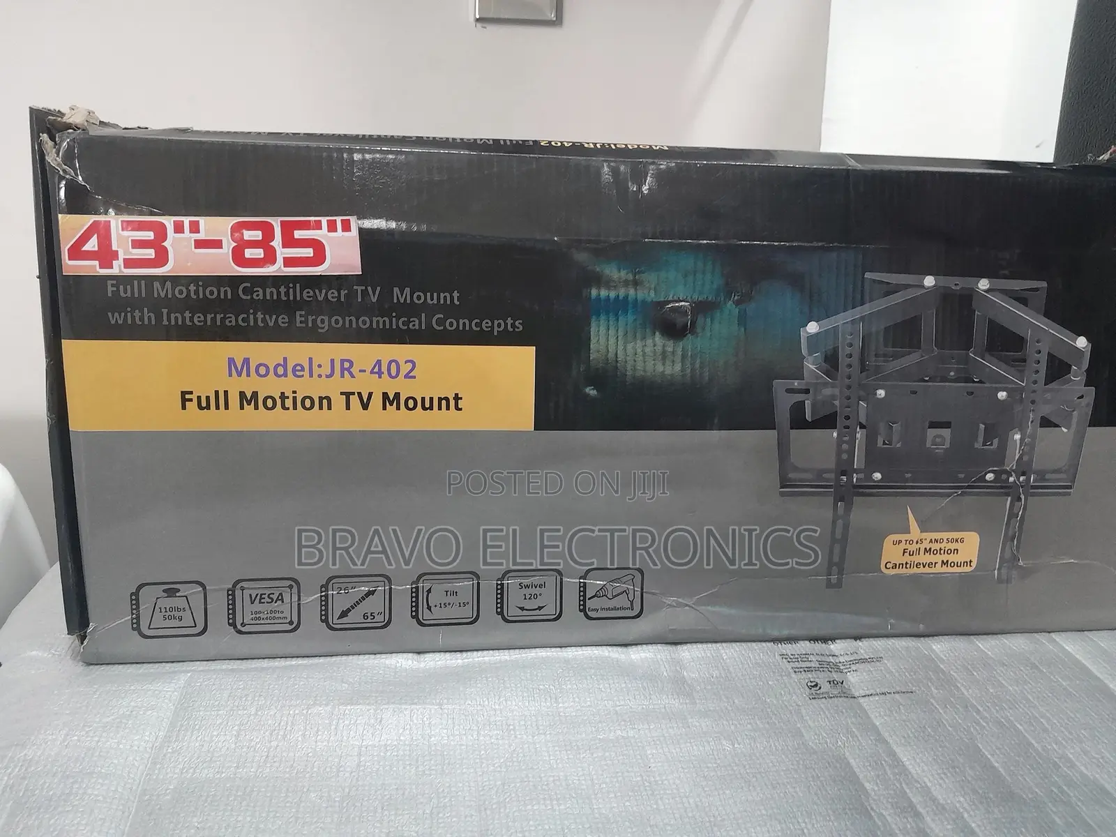 Flexible Full-Motion TV Wall Mount | 43–85′′
