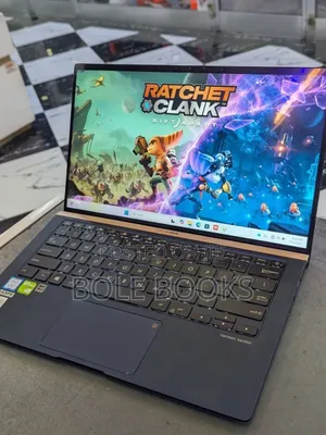 Laptop Asus Zenbook Duo 8GB Intel Core i7 SSD 512GB