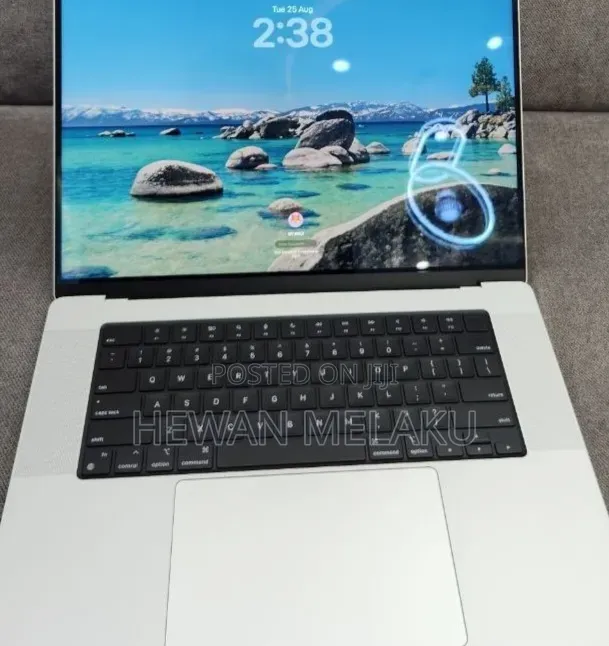 New Laptop Apple MacBook Pro 2021 M1 16GB Apple M1 SSD 1T