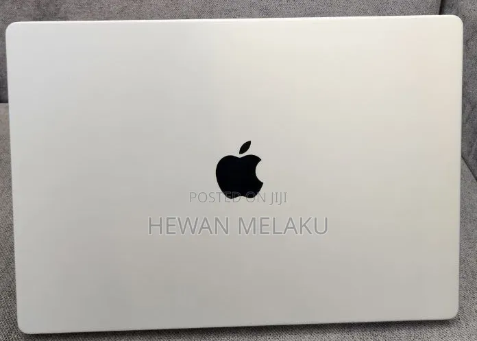 New Laptop Apple MacBook Pro 2021 M1 16GB Apple M1 SSD 1T